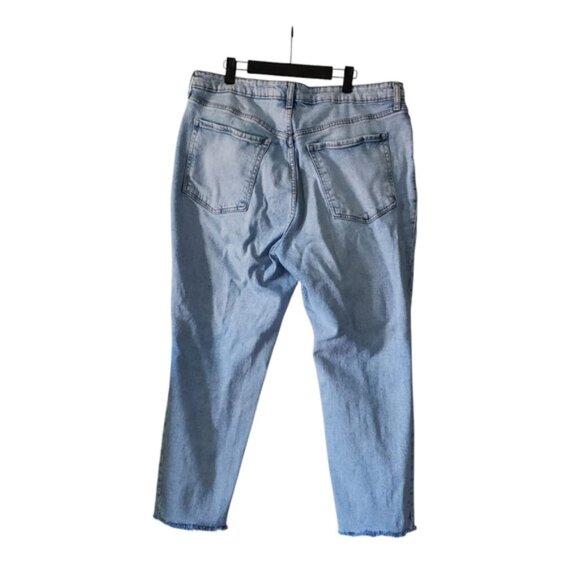 Old Navy High Rise OG Straight Distressed Light Wash Jeans 18 - Picture 3 of 9